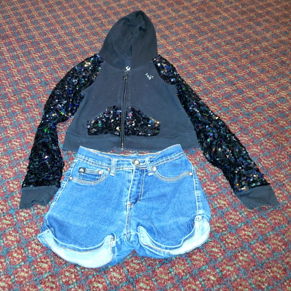 Girls size 8-10 two piece outfit (Justice & Jordache)